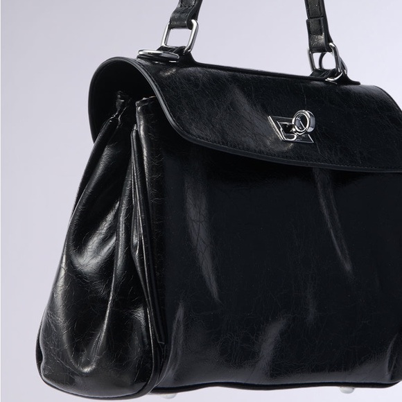 Faux Leather Rodeo Slouchy Twist-Lock Satchel Handbag - Picture 6 of 11